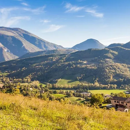 Appartamento Sleeps 2 Pool Wifi T762444 Piobbico