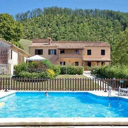 Sleeps 2 Pool Wifi T762444 Appartamento